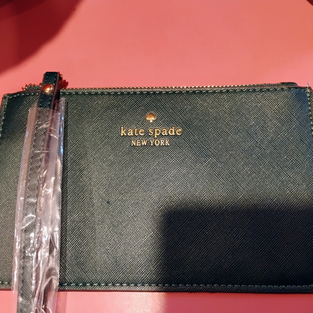 Kate Spade Green Wallet